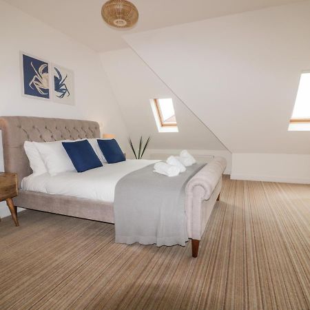 Crabs And Lobsters Apartment New Quay Екстериор снимка